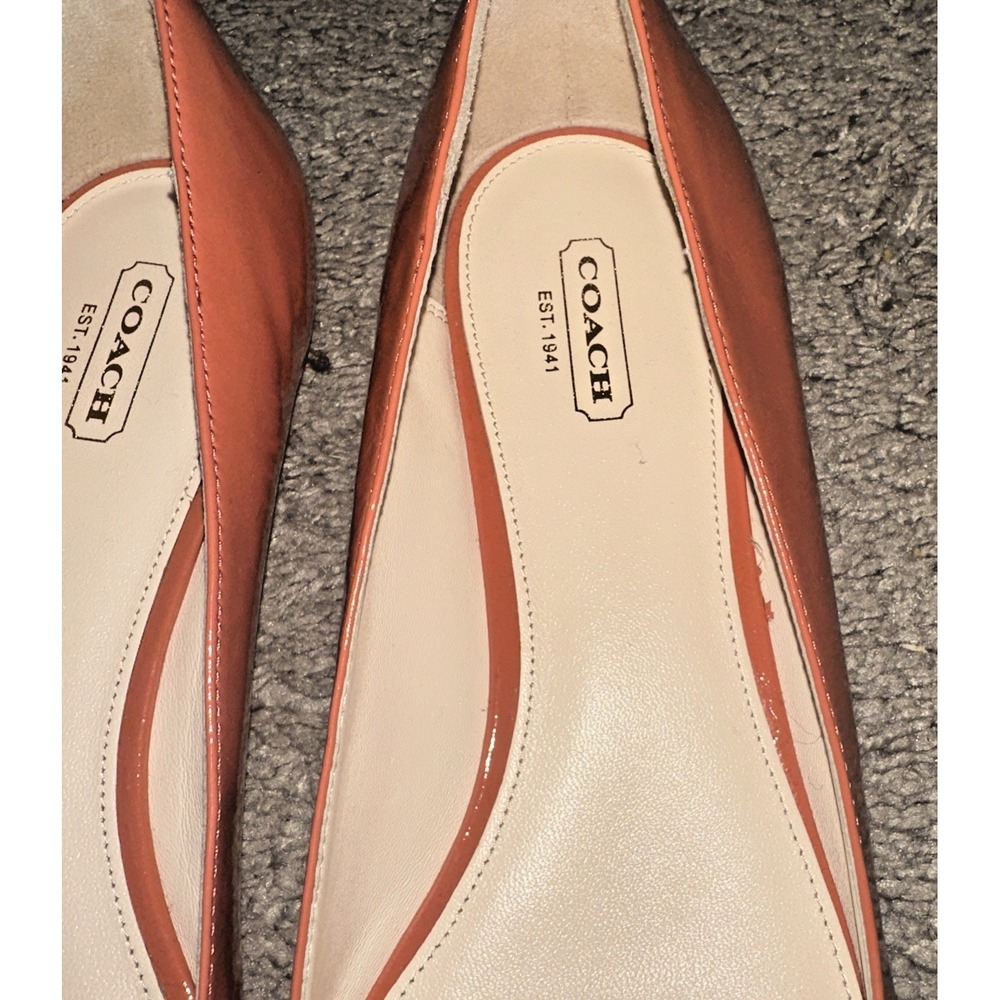 COACH Size 9.5 Kora Signature Logo Patent Leather Ballet Flats Shoes Orange - Picture 4 of 8